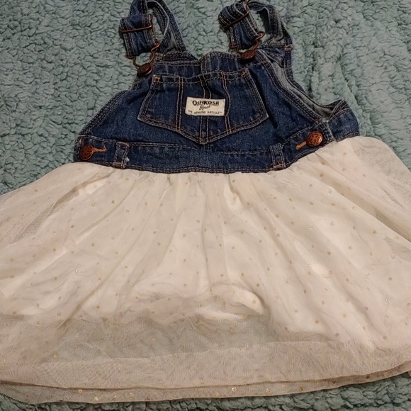 3 dresses - Picture 2 of 4